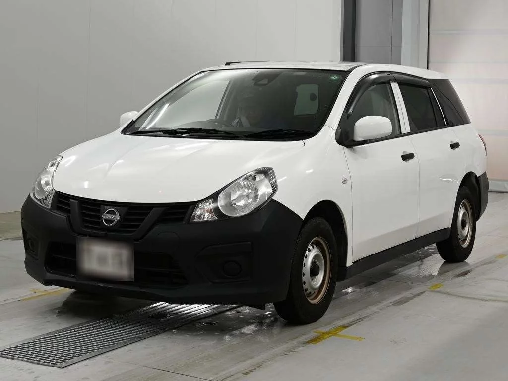 Nissan AD VY12 2022
