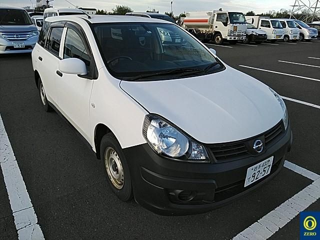 20 Nissan Ad VY12 2016 г. (ZERO Sendai)