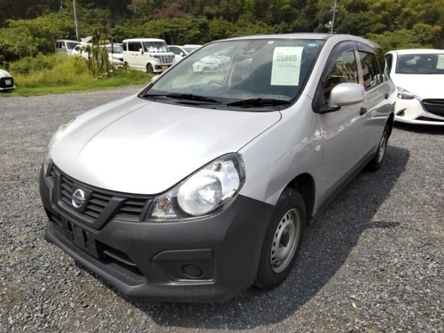 5865 Nissan Ad VZNY12 2018 г. (LUM Kobe Nyusatsu)