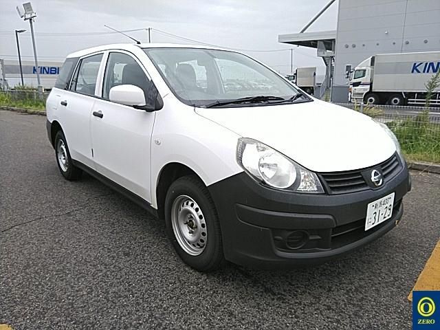 704 Nissan Ad VZNY12 2016 г. (ZERO Chiba)