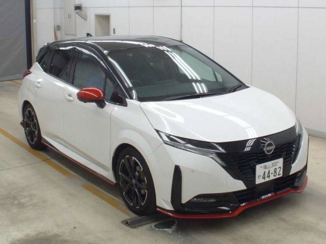 1026 Nissan Aura FE13 2021 г. (NAA Osaka)