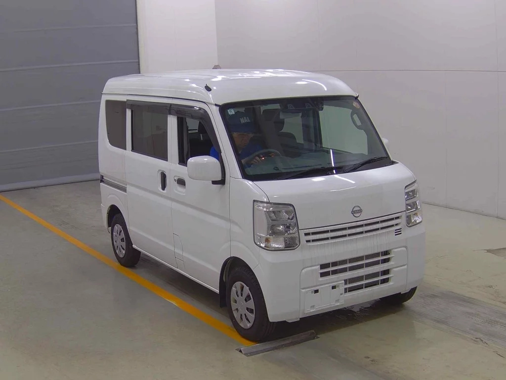 Nissan Clipper DR17V 2025
