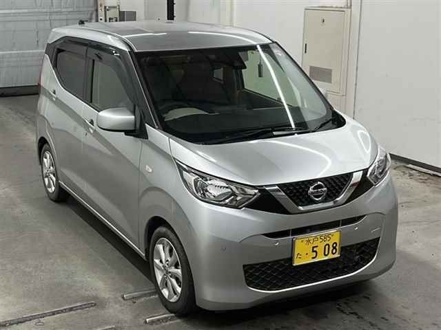 141 Nissan Dayz B43W 2020 г. (MIRIVE Saitama)