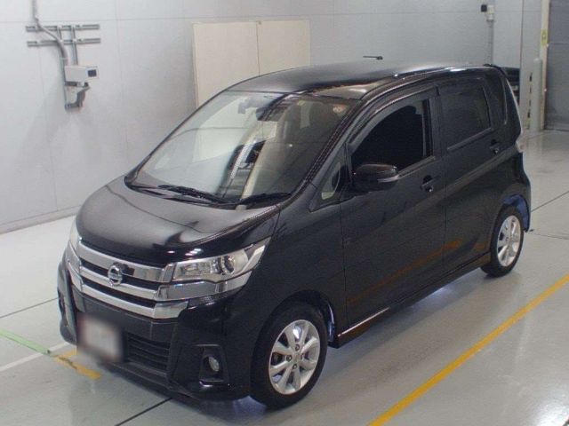 152 Nissan Dayz B21W 2016 г. (CAA Chubu)