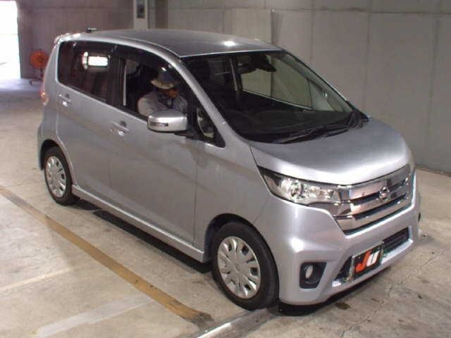 3052 Nissan Dayz B21W 2015 г. (JU Fukuoka)