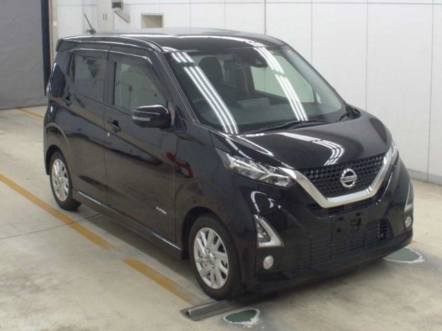 3086 Nissan Dayz B44W 2020 г. (NAA Osaka)