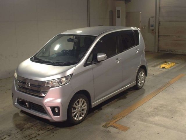 4090 Nissan Dayz B21W 2015 г. (TAA Kyushu)