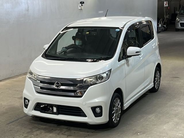 566 Nissan Dayz B21W 2014 г. (KCAA Fukuoka)