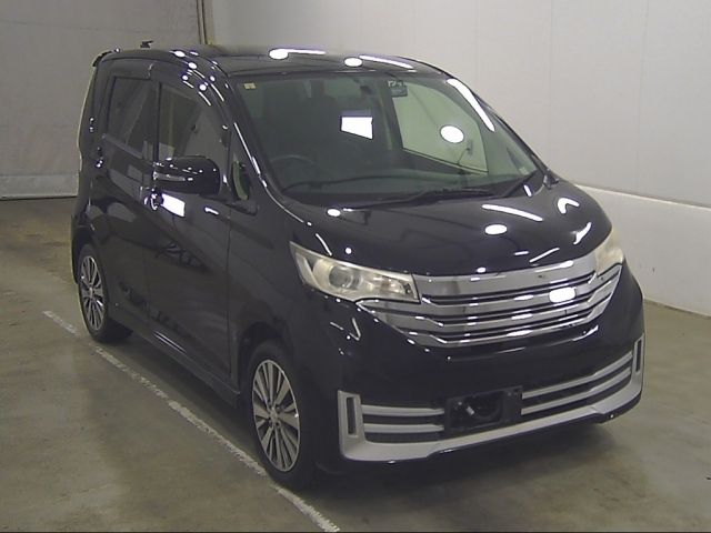 60282 Nissan Dayz B21W 2014 г. (Honda Kyushu)