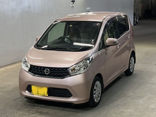 7011 Nissan Dayz B21W 2015 г. (KCAA Fukuoka)