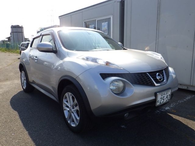 5511 Nissan Juke YF15 2011 г. (NAA Tokyo)