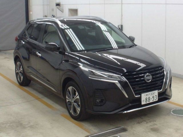 1006 Nissan Kix P15 2021 г. (NAA Osaka)