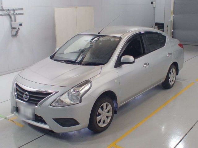 10255 Nissan Latio N17 2016 г. (CAA Chubu)