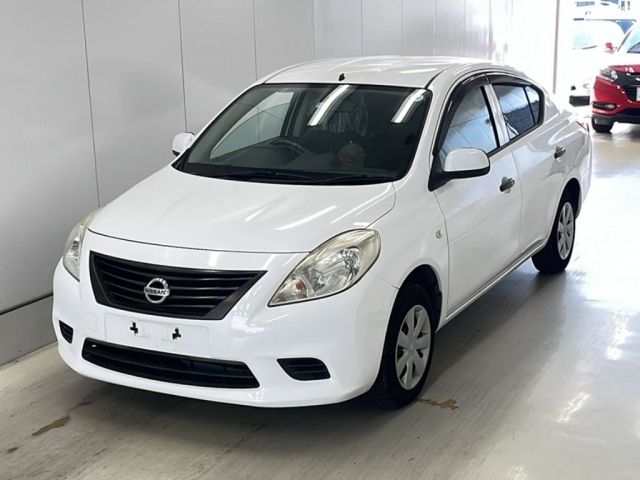 364 Nissan Latio N17 2014 г. (KCAA Yamaguchi)