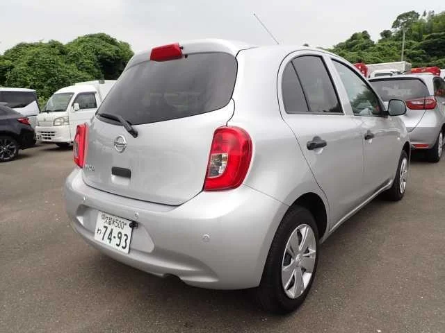 Nissan March K13 2022
