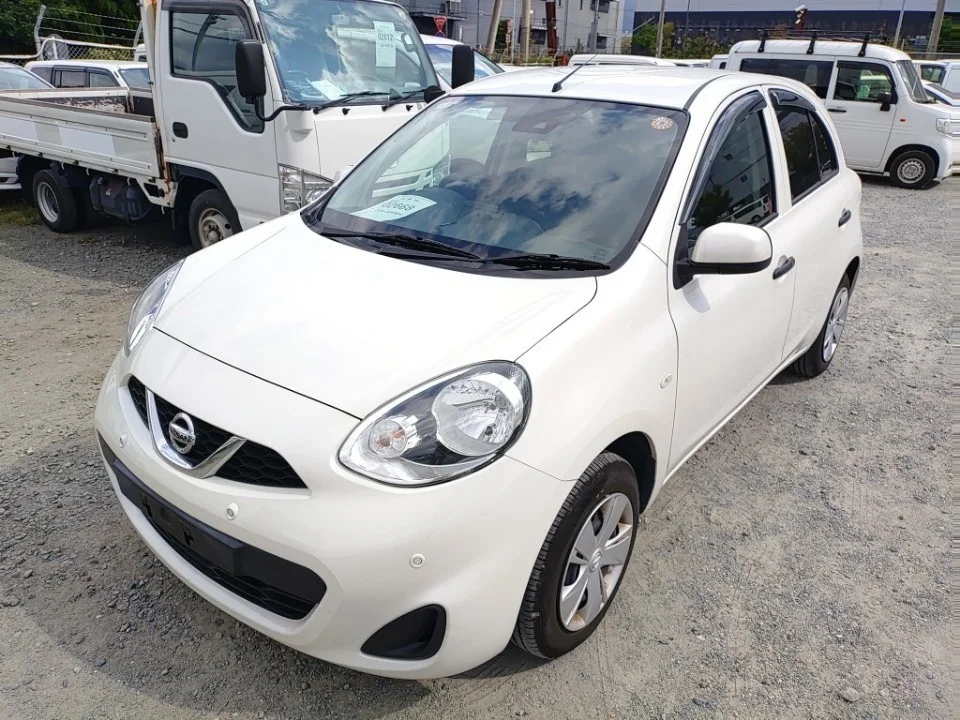 Nissan March K13 2020