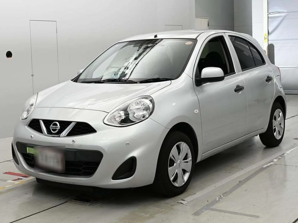 Nissan March K13 2022