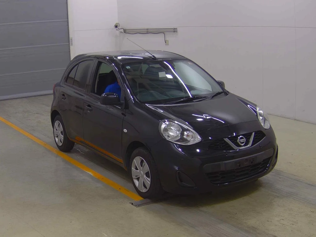 Nissan March K13 2022