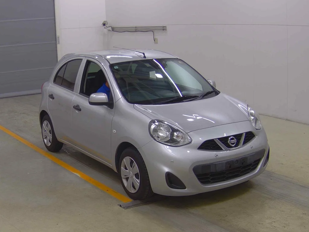 Nissan March K13 2022