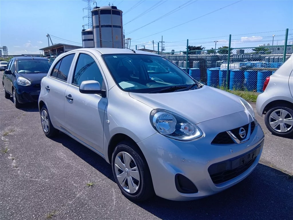 Nissan March K13 2022