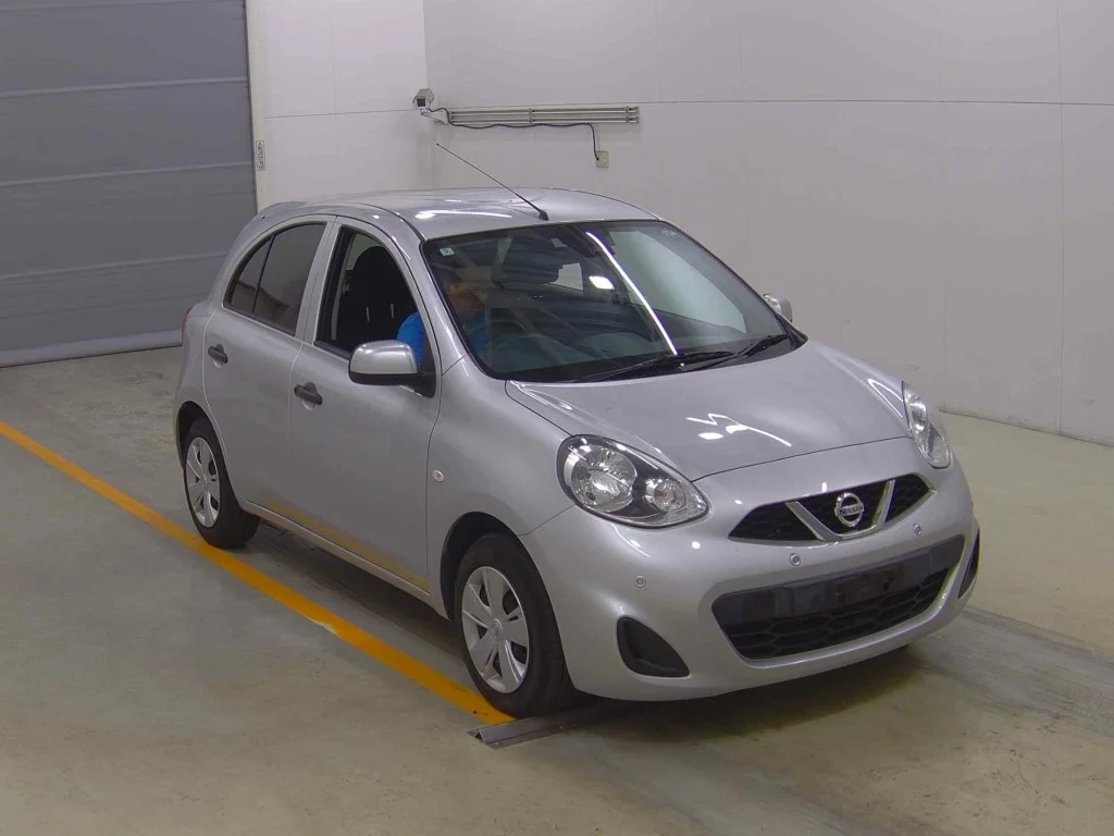Nissan March K13 2022