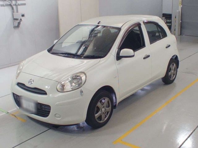 90306 Nissan March K13 2011 г. (CAA Chubu)