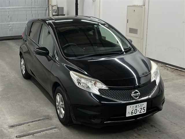 10035 Nissan Note E12 2015 г. (MIRIVE Saitama)