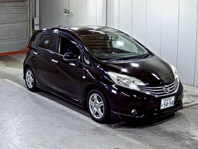 1004 Nissan Note E12 2012 г. (LAA Shikoku)