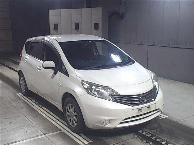 10062 Nissan Note E12 2013 г. (JU Gifu)