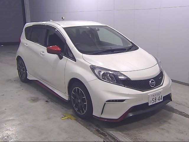 10084 Nissan Note E12 2015 г. (Honda Tokyo)