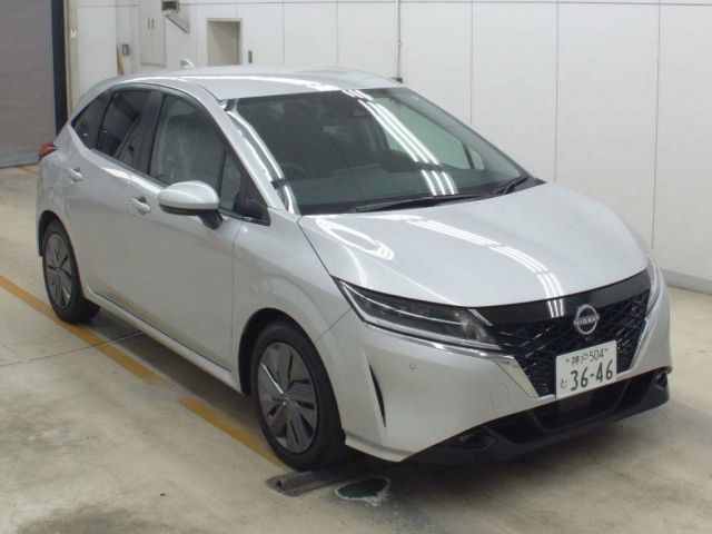 1012 Nissan Note E13 2022 г. (NAA Osaka)