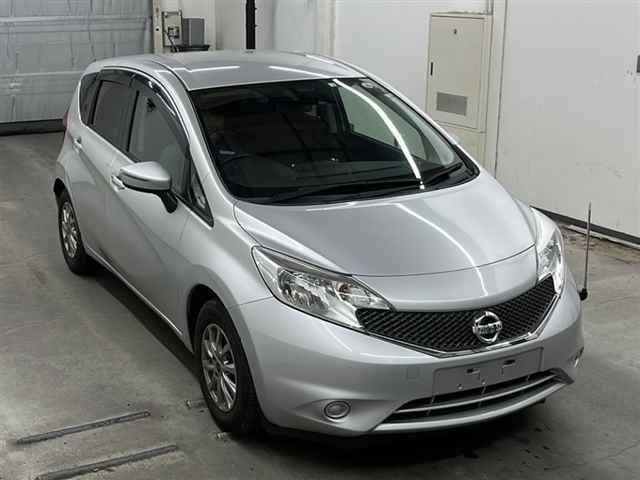 10121 Nissan Note E12 2016 г. (MIRIVE Saitama)