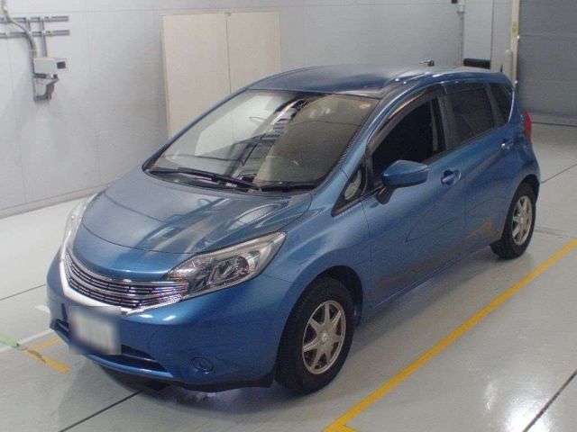 10234 Nissan Note E12 2015 г. (CAA Chubu)