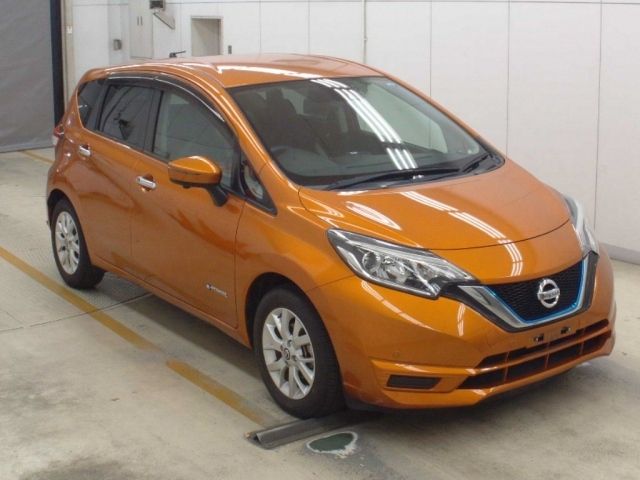 1025 Nissan Note HE12 2018 г. (NAA Osaka)