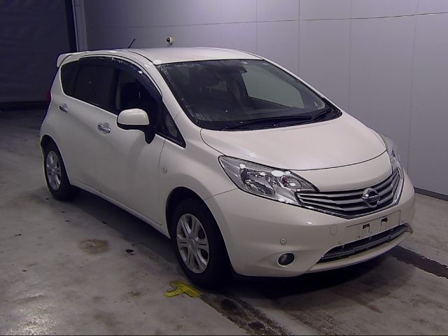 10251 Nissan Note E12 2014 г. (Honda Tokyo)