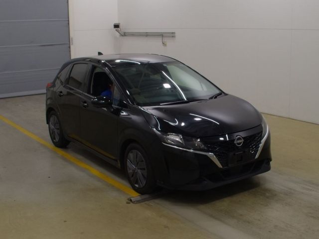 1026 Nissan Note E13 2021 г. (NAA Tokyo)