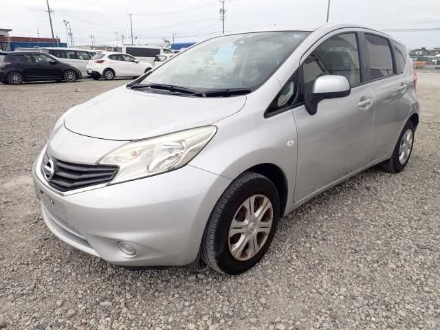 1027 Nissan Note E12 2014 г. (ORIX Kobe Nyusatsu)