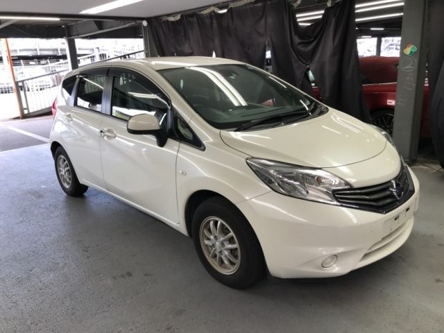 1049 Nissan Note E12 2014 г. (NISSAN Osaka)