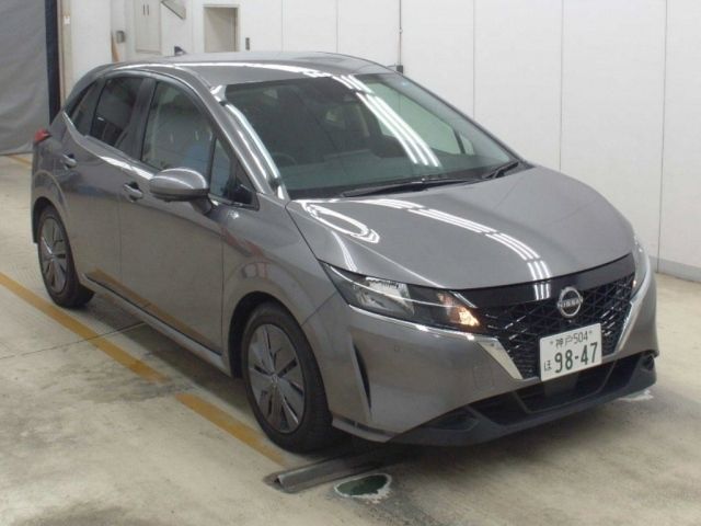 1075 Nissan Note E13 2021 г. (NAA Osaka)