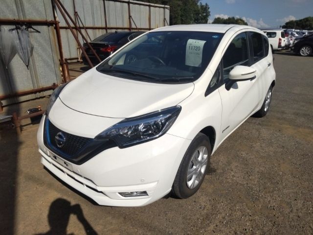 11720 Nissan Note SNE12 2020 г. (LUM Tokyo Nyusatsu)