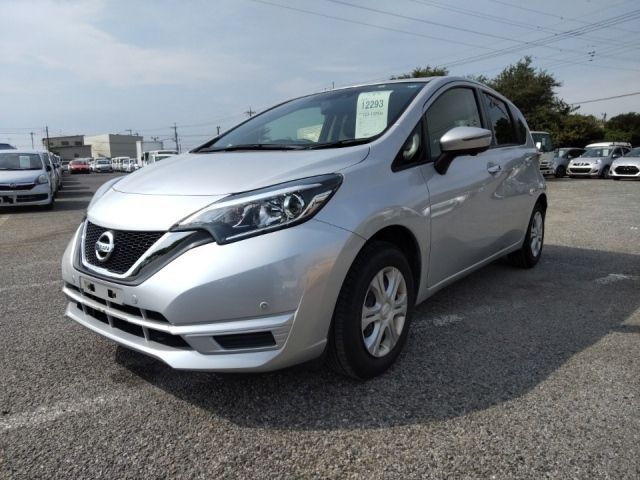 12293 Nissan Note E12 2018 г. (LUM Tokyo Nyusatsu)