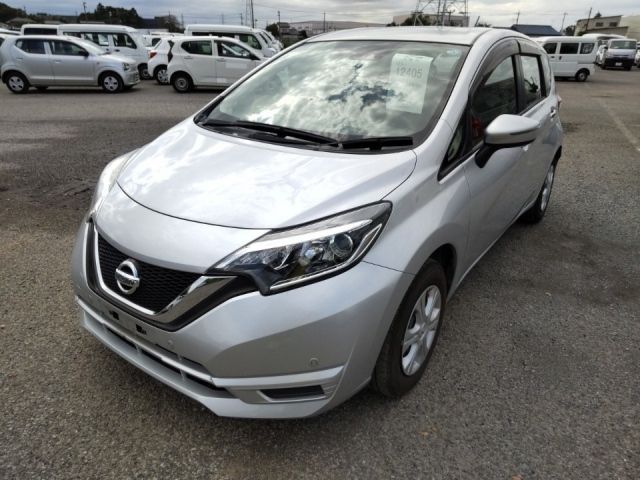 12405 Nissan Note E12 2018 г. (LUM Tokyo Nyusatsu)