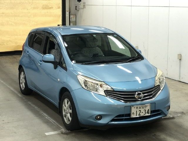 1814 Nissan Note E12 2013 г. (IAA Osaka)