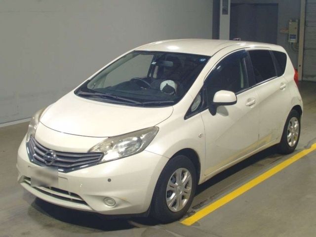 18226 Nissan Note E12 2013 г. (TAA Yokohama)