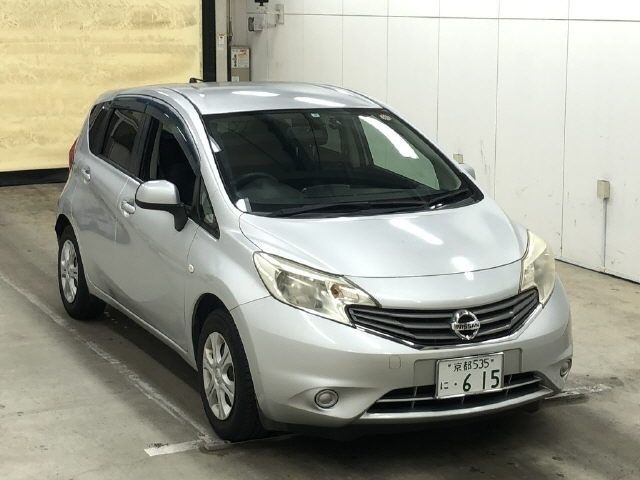 1831 Nissan Note E12 2013 г. (IAA Osaka)