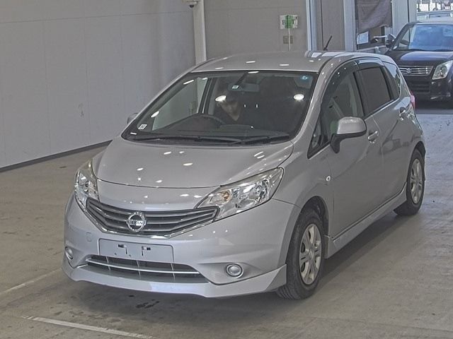 1835 Nissan Note E12 2012 г. (ARAI Oyama)