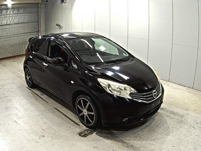 2033 Nissan Note E12 2013 г. (LAA Okayama)