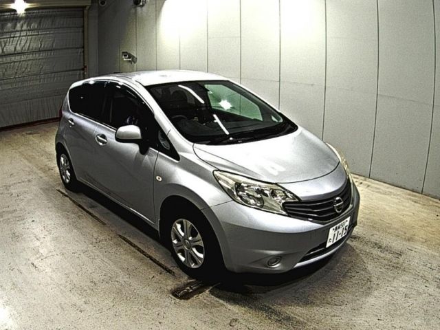 2233 Nissan Note E12 2012 г. (LAA Okayama)