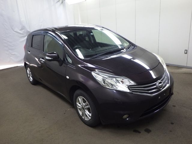 26011 Nissan Note E12 2013 г. (Honda Tokyo)