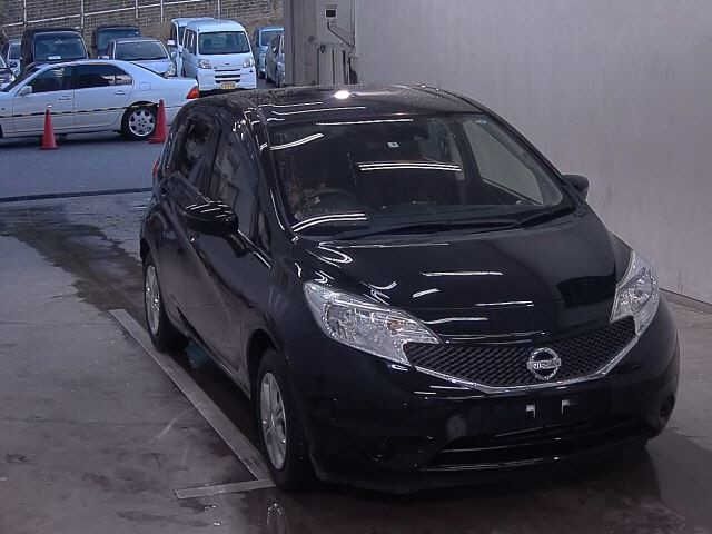 270 Nissan Note E12 2015 г. (JU Okinawa)